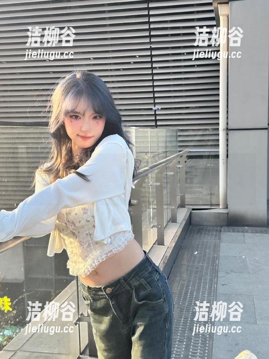 Jang Joo(장주)性感护士性感魅力在线，图片传递无法抵挡的诱惑力！.txt